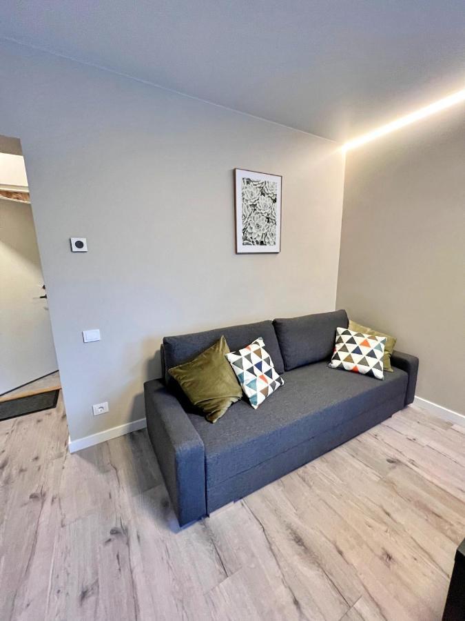 Clinic Studio Apartments By Hostlovers Kaunas Ngoại thất bức ảnh