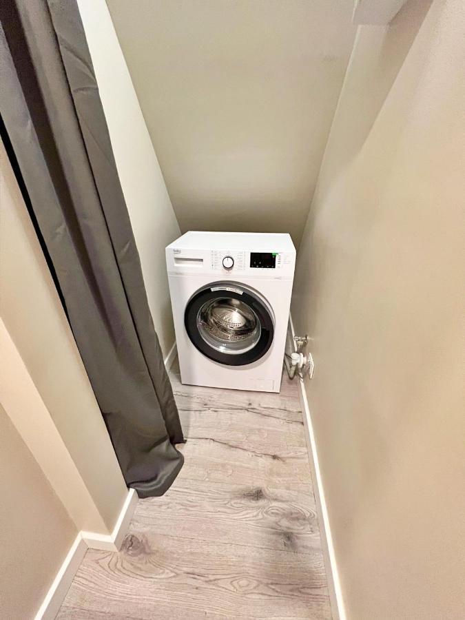 Clinic Studio Apartments By Hostlovers Kaunas Ngoại thất bức ảnh